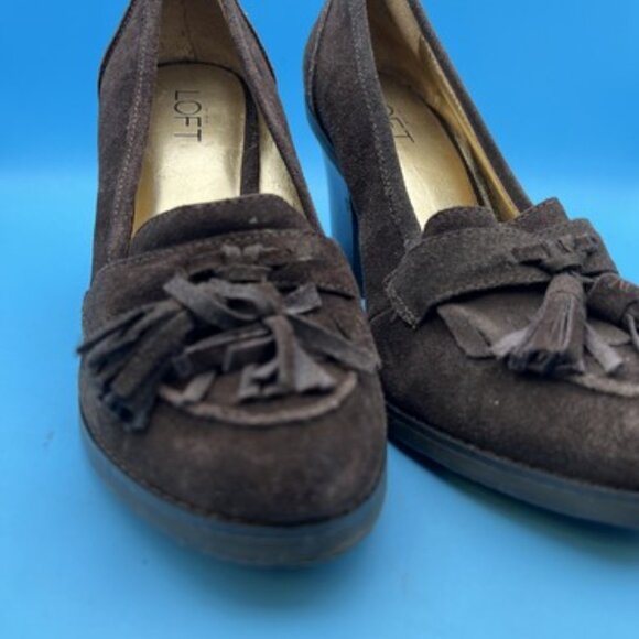 Ann Taylor Loft Women’s Brown Suede Heels Size 8M With Tassels - Picture 3 of 9